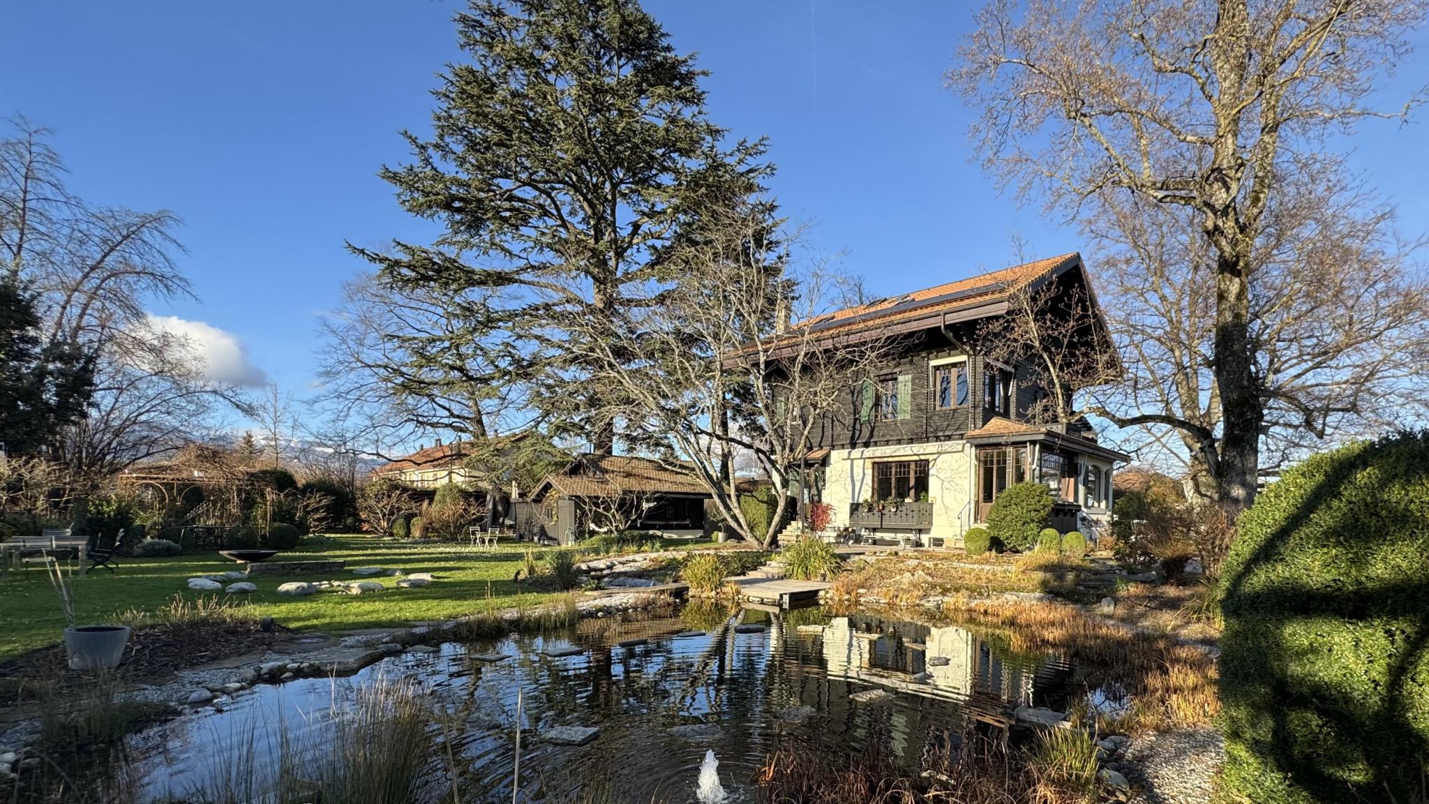 Beau chalet de charme rénové hors niusances