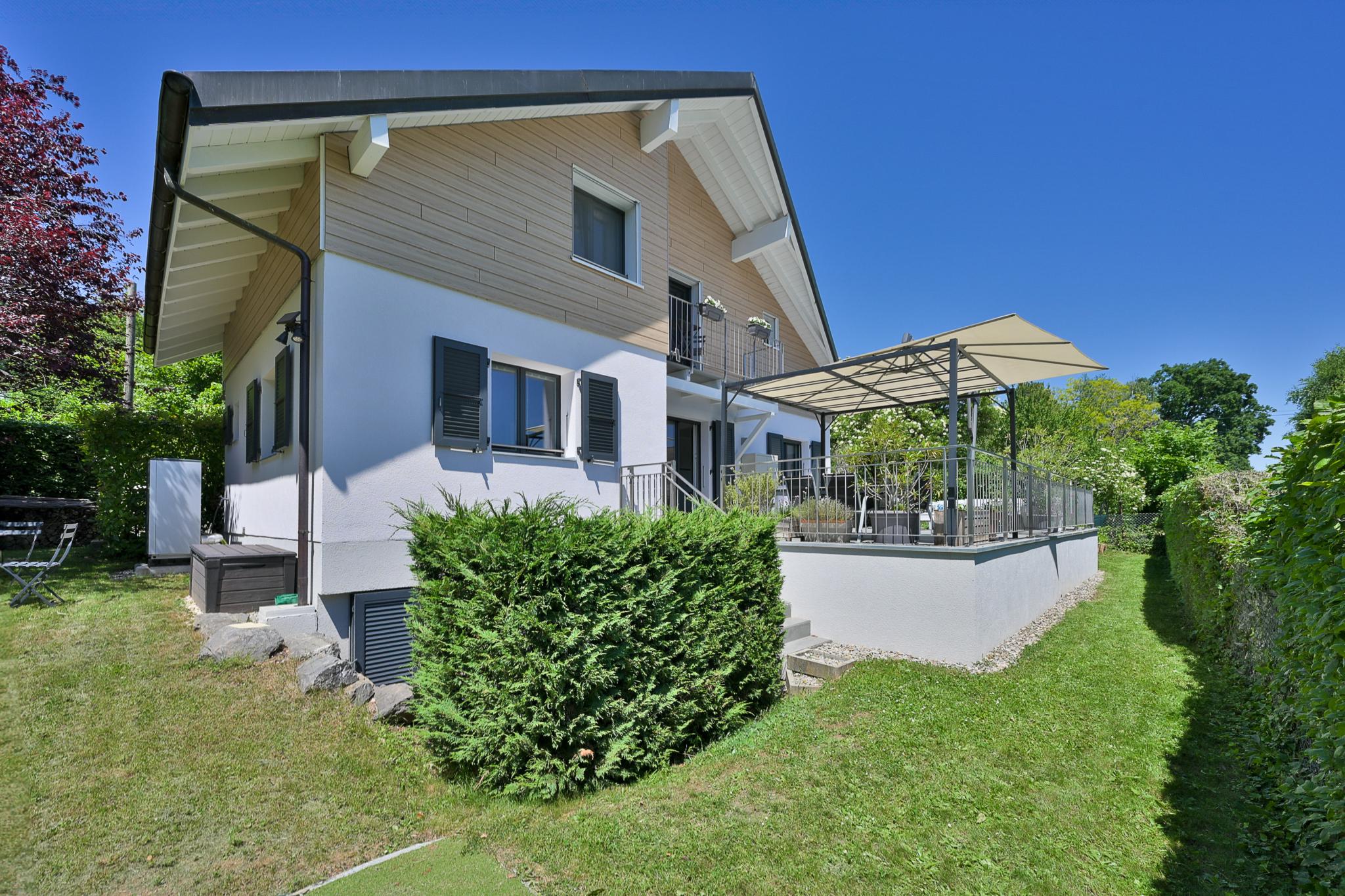 Villa individuelle avec vue lac et Alpes - Au cœur de Sus-Châtel (Genolier) - Parfaitement rénovée Performance énergétique A